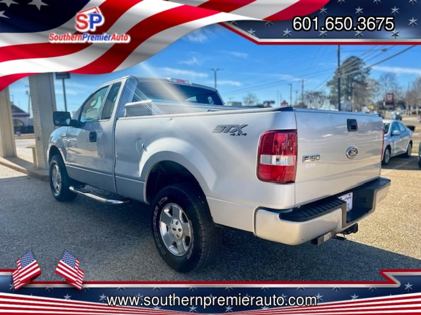 2007 SILVER FORD F-150 STX; XL; XLT; (1FTRF14W87N) , located at 922 W. Beacon St., Philadelphia, MS, 39350, (601) 650-3675, 32.770447, -89.127151 - Photo#3